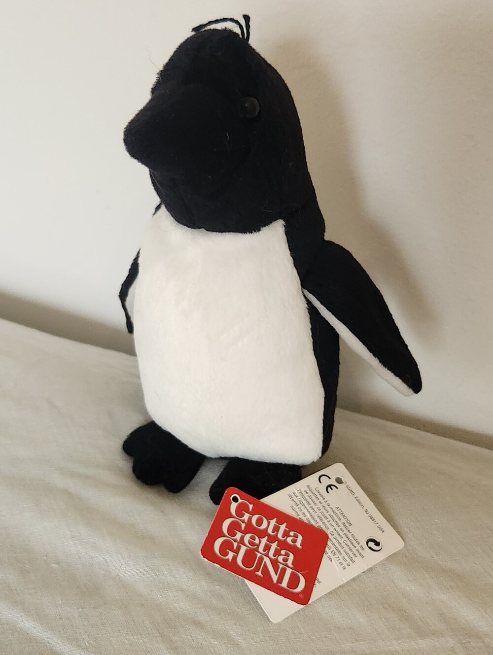 GUND Penguin Small Keychain Plush Toy Like New w/ Tags